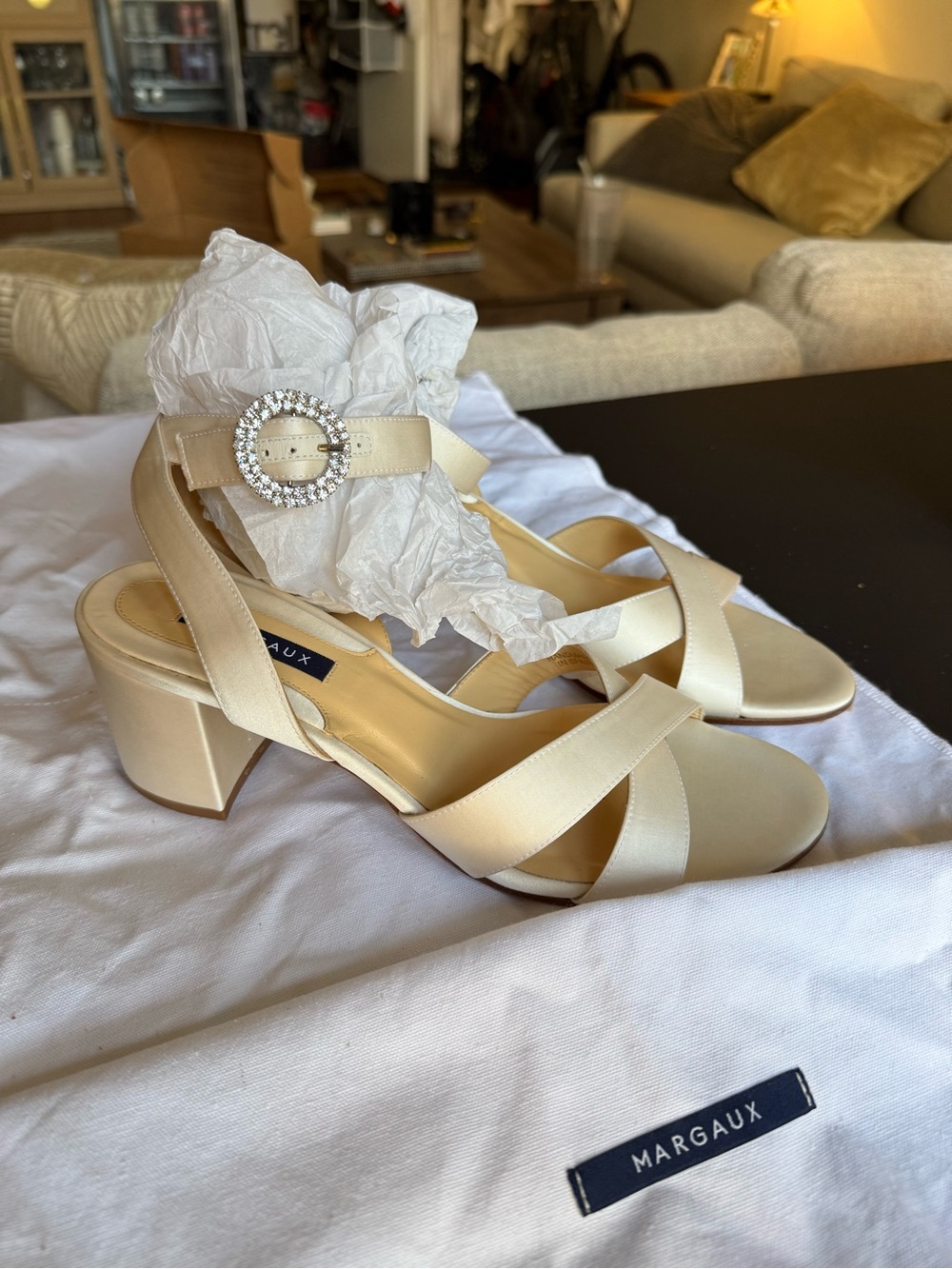 Margaux Ivory City Sandal with embellishment. BRAND NEW 9.5 US
